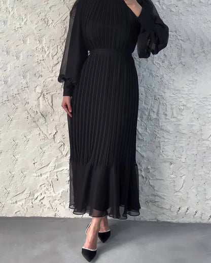 ❄️Was soll ich morgen anziehen?❄️ Sophisticated long pleated dress