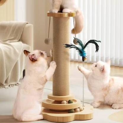 Multifunktionaler Kratzbaum für Katzen mit Spielzeug